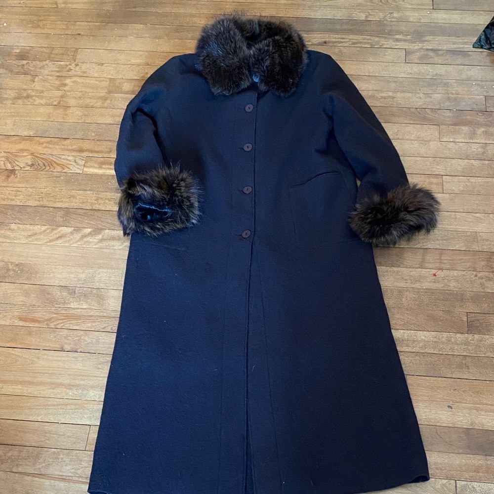 Hilary Radley charcoal black Coat with real Fur Accent